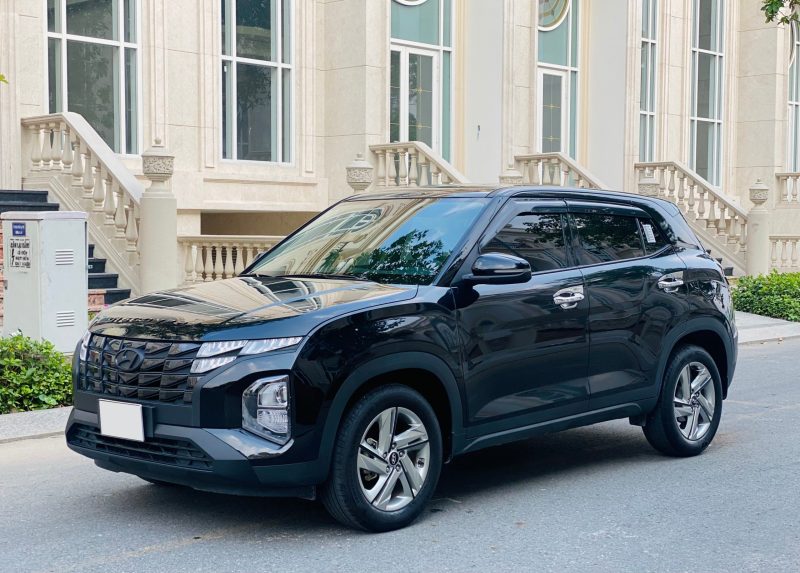 Hyundai Creta 2022 đen - bản tiêu chuẩn
