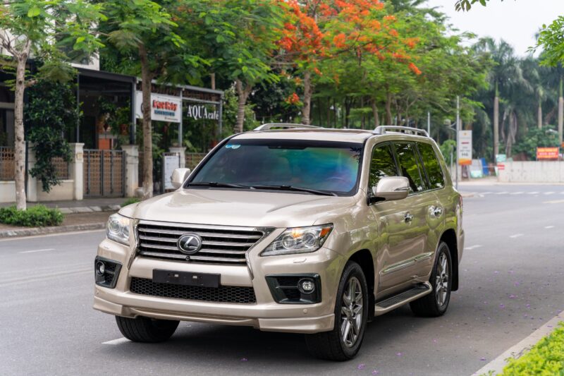 LEXUS LX570 2014