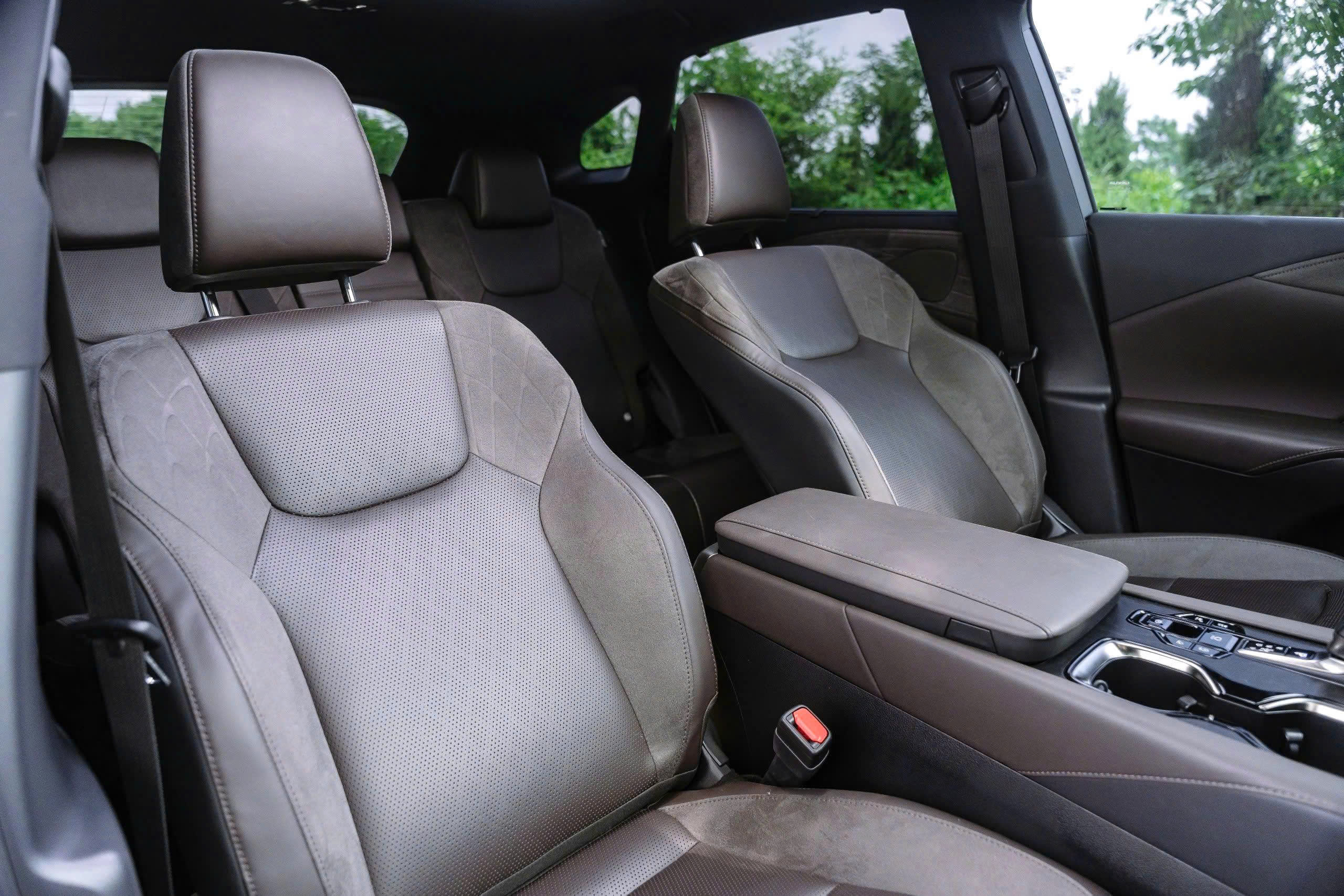 Lexus RX350 Luxury 2023a10