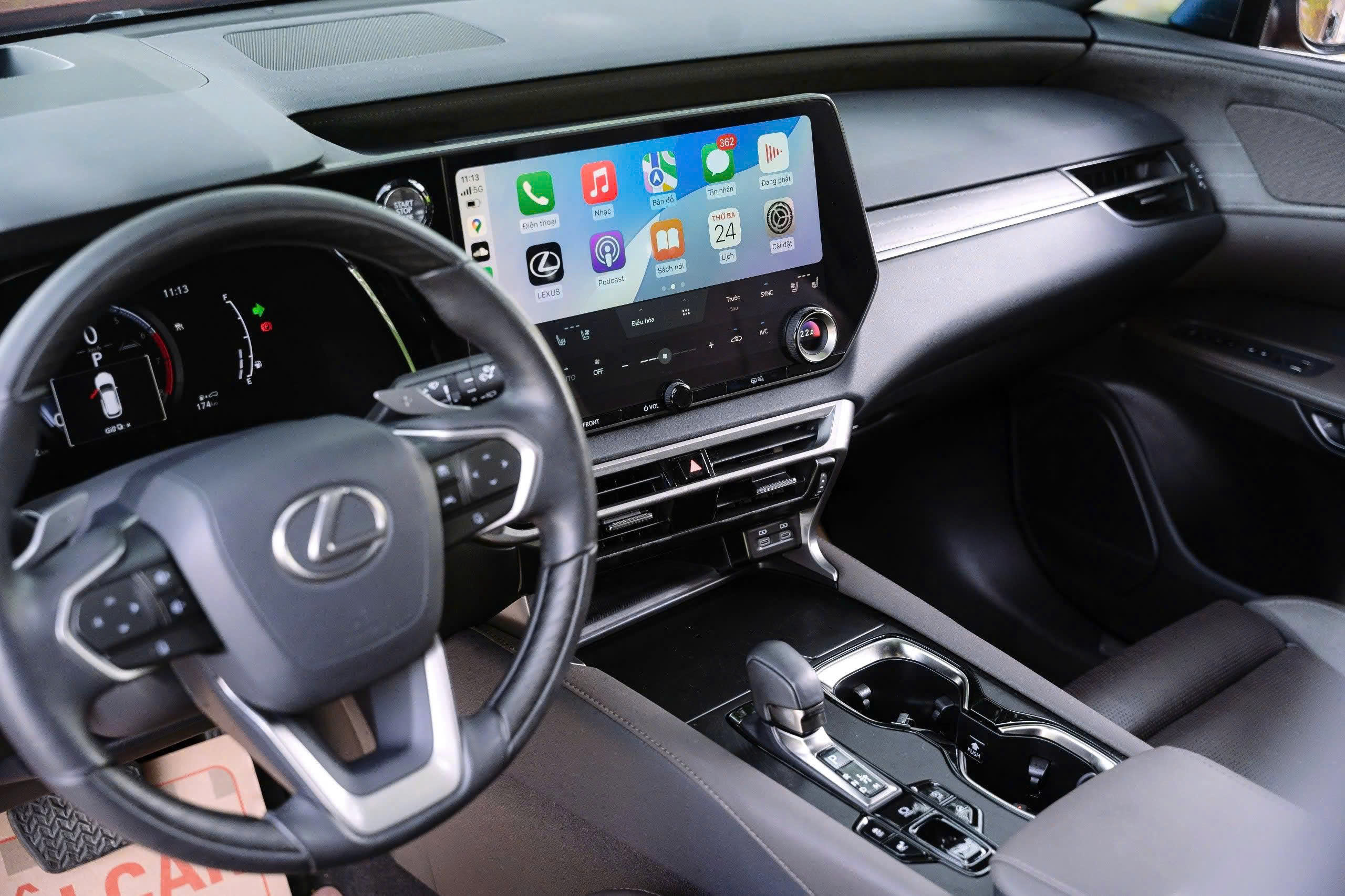 Lexus RX350 Luxury 2023a5