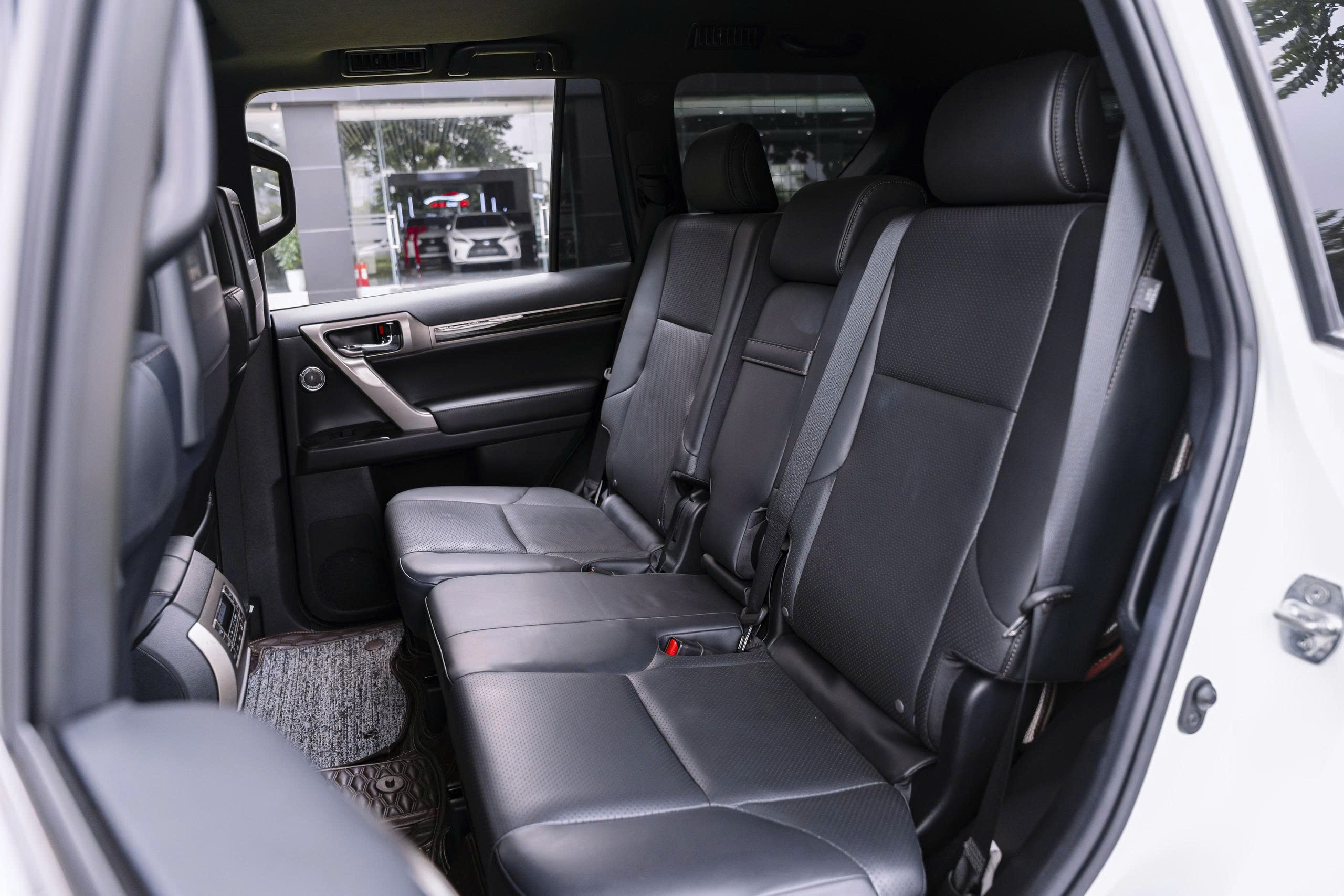 Lexus GX460 2021a10