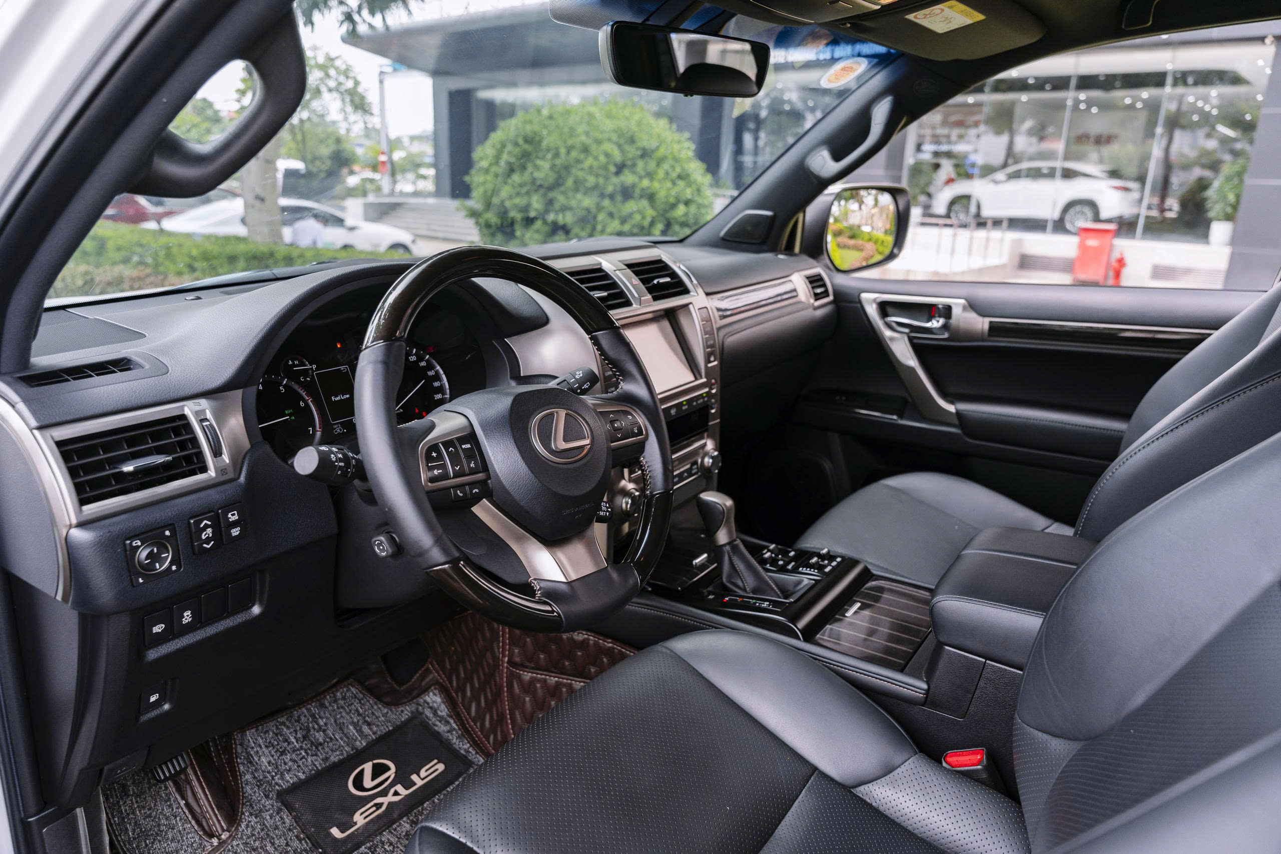 Lexus GX460 2021a6