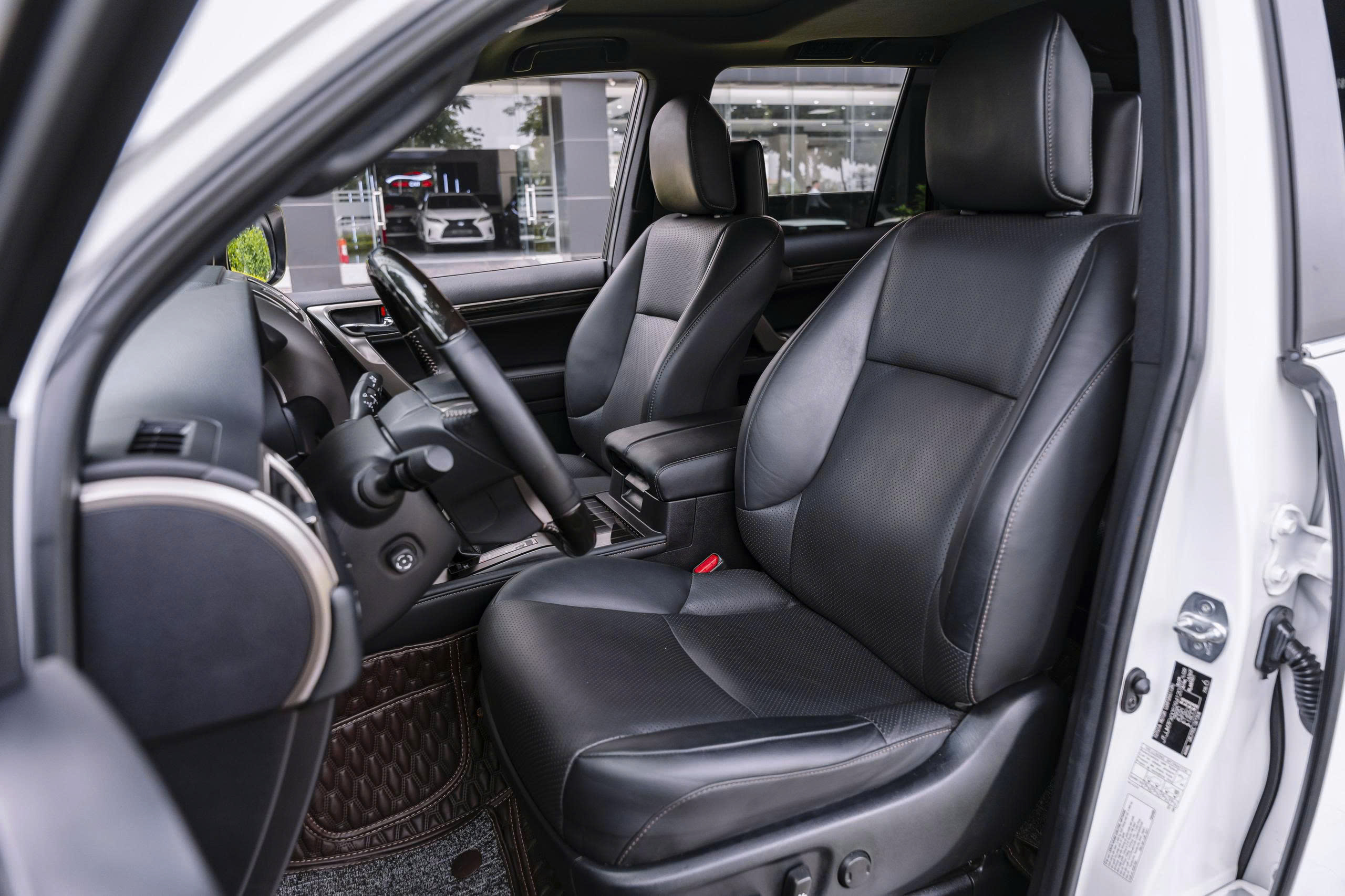 Lexus GX460 2021a7