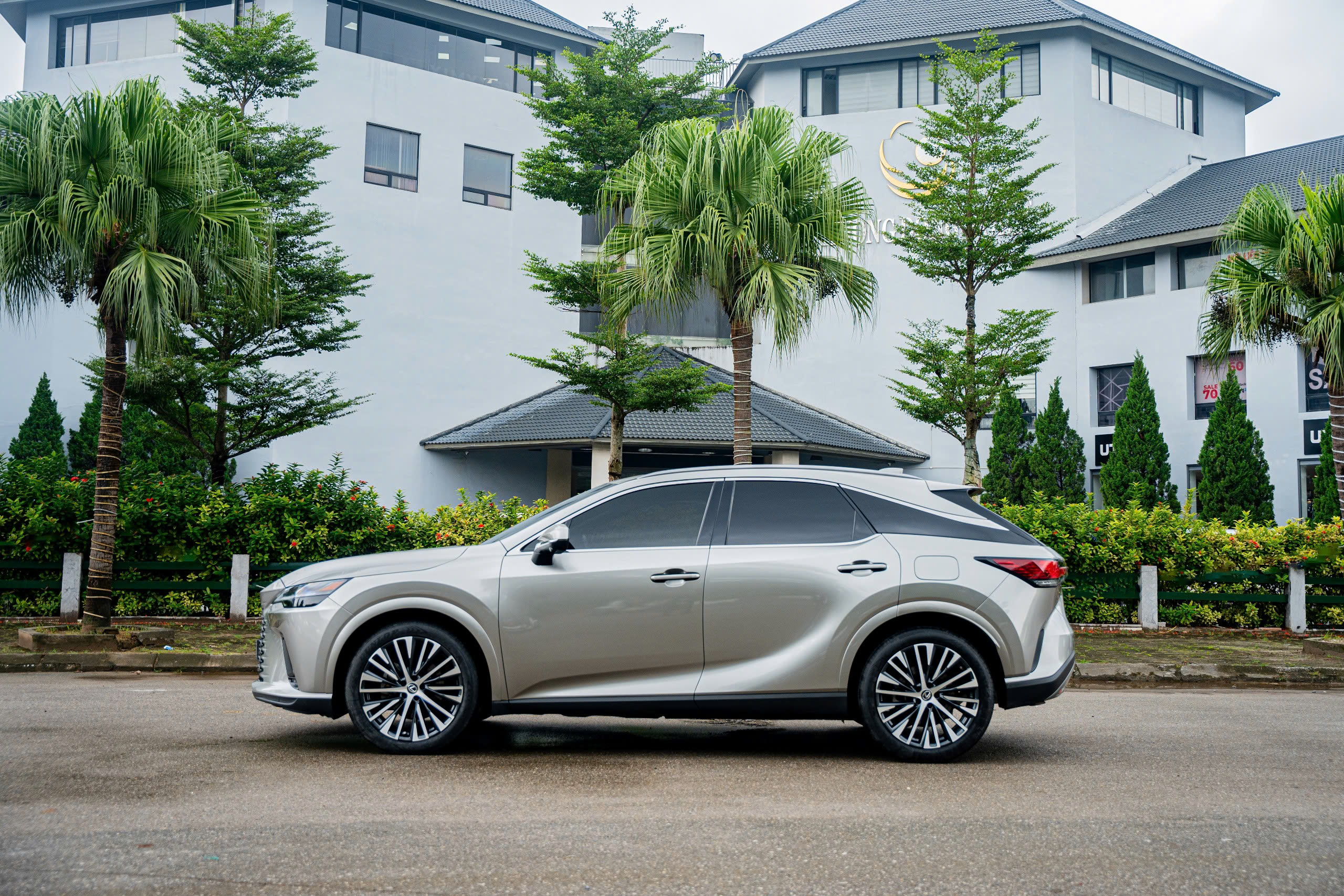 Lexus RX350 Premium 2022A4