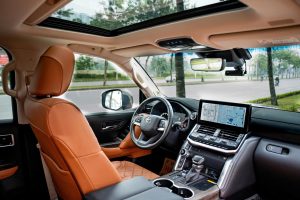 LC300 Modellista - hanoicar