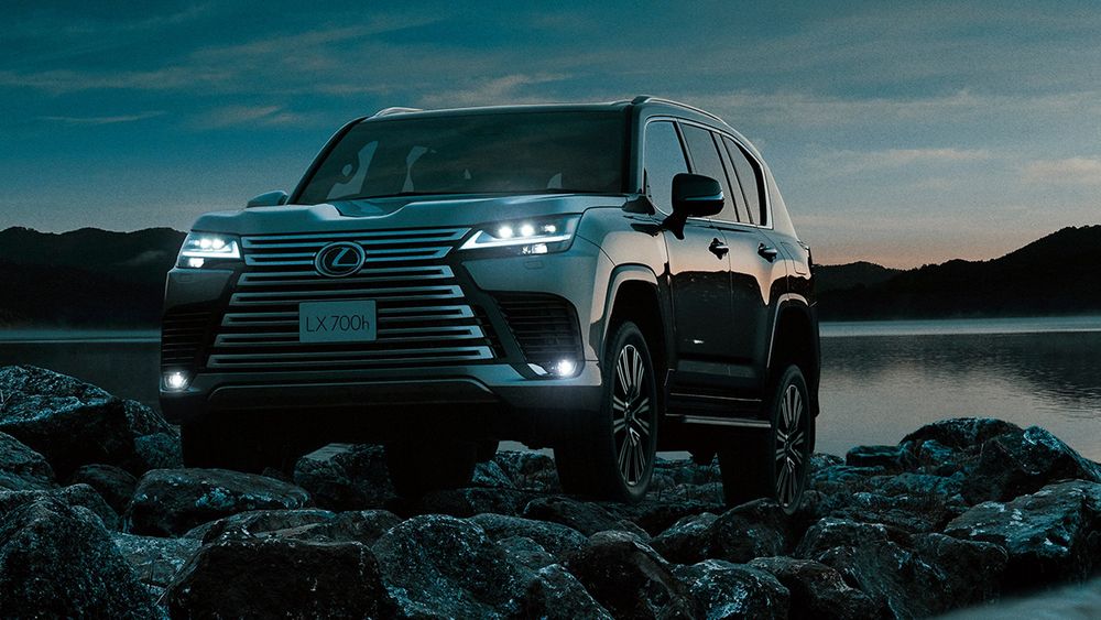 Lexus LX700h