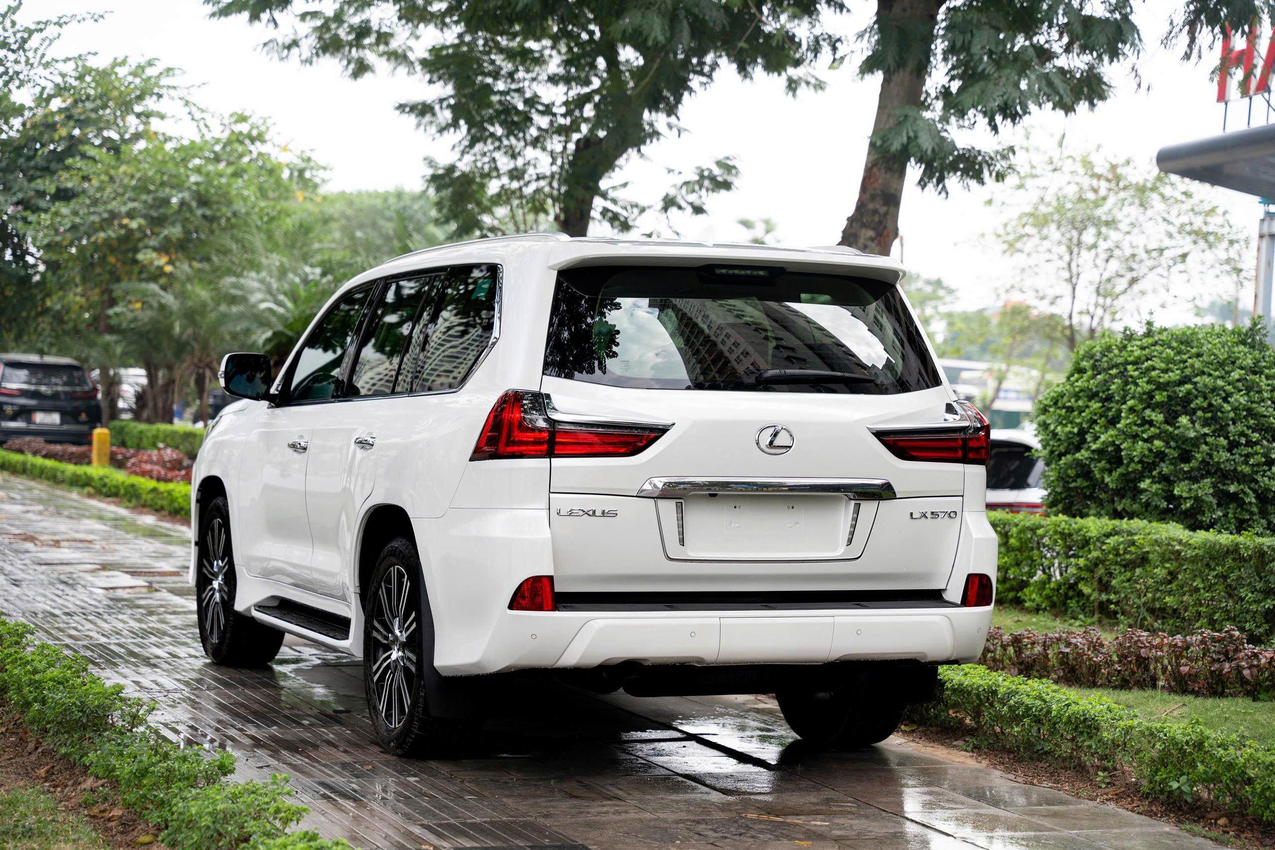 Lexus LX570 2019A6