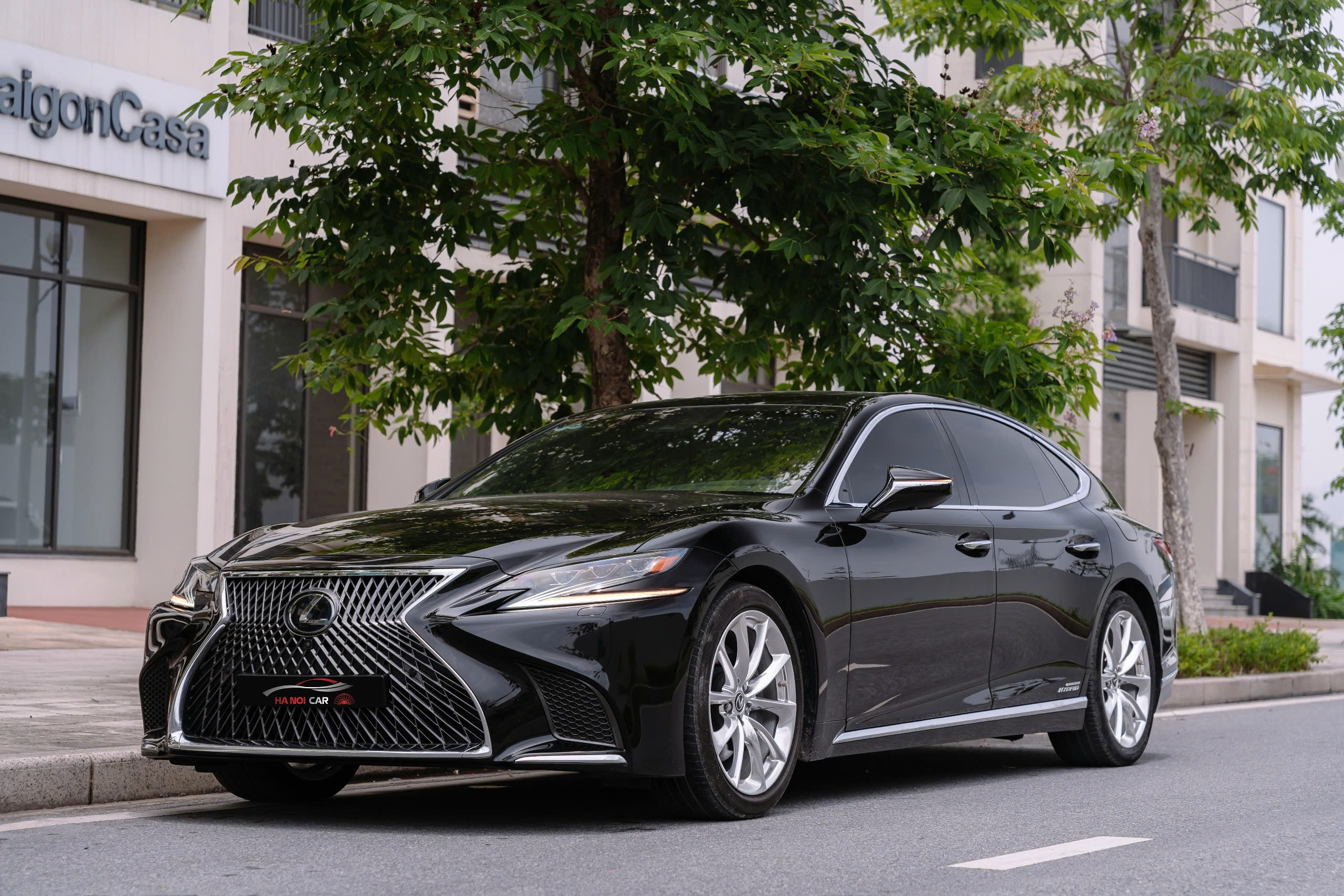 Lexus LS500ha2