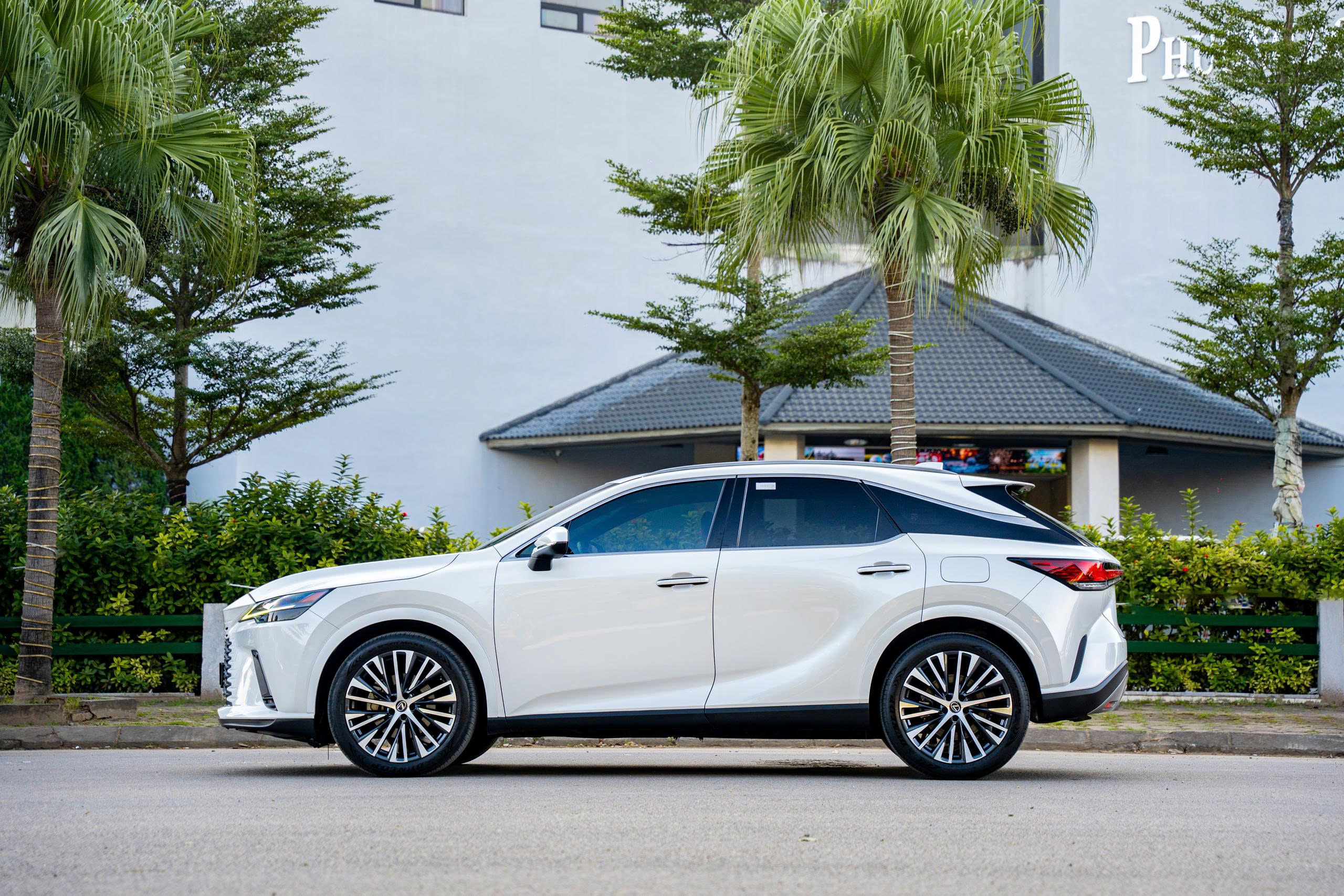 Lexus RX350 Premium 2022a2