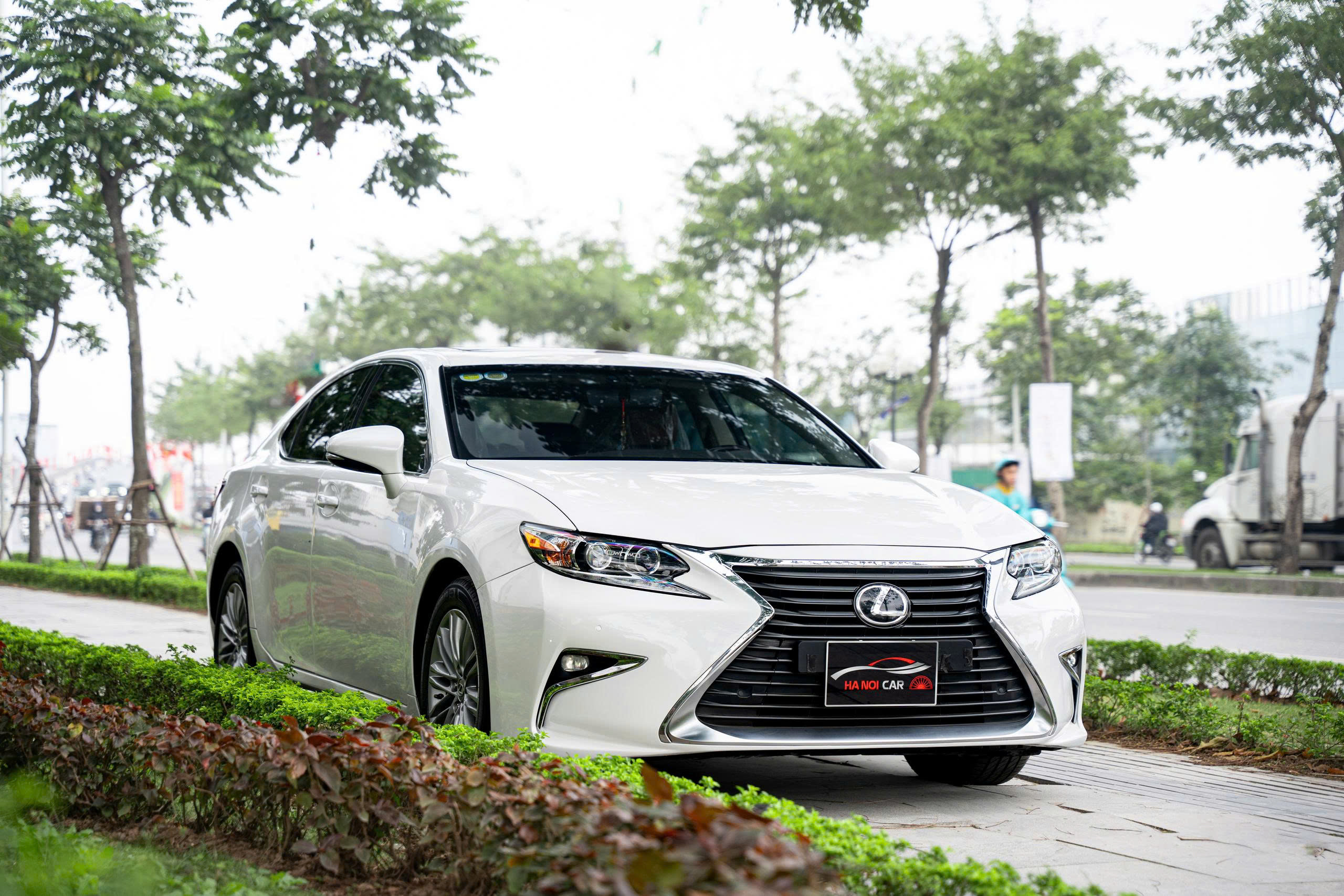 Lexus ES250 2016a2