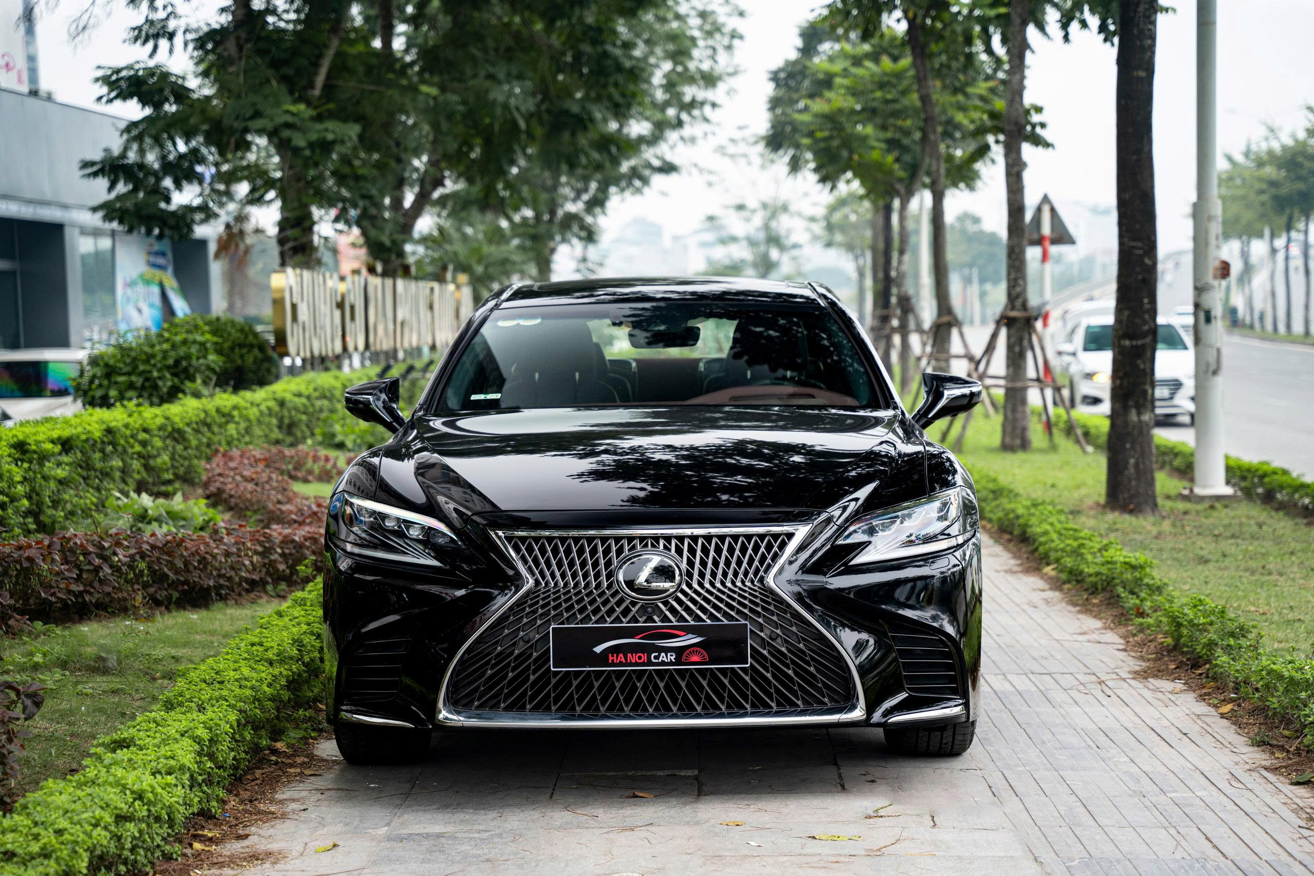 Lexus LS500 2019a2