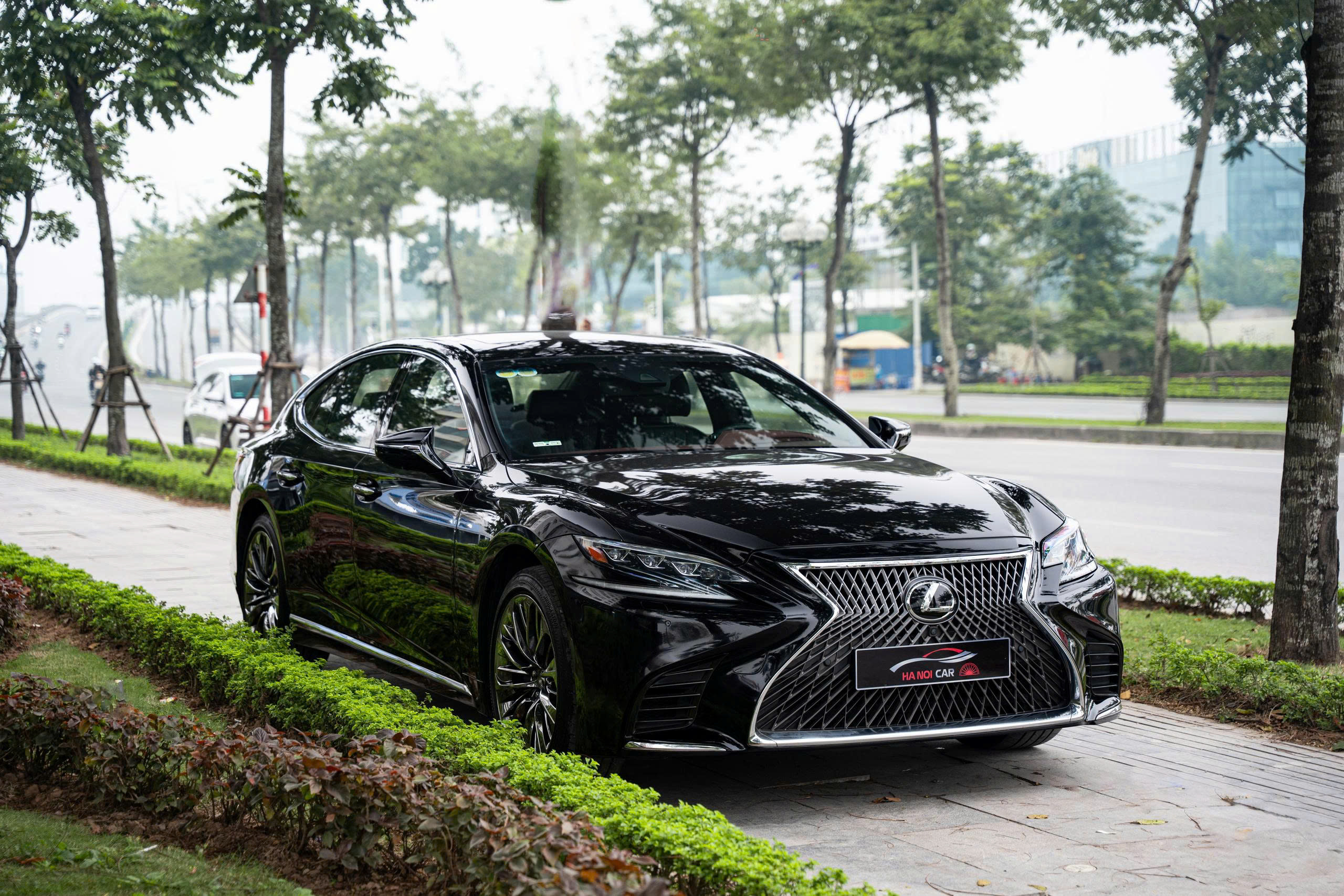 Lexus LS500 2019a3