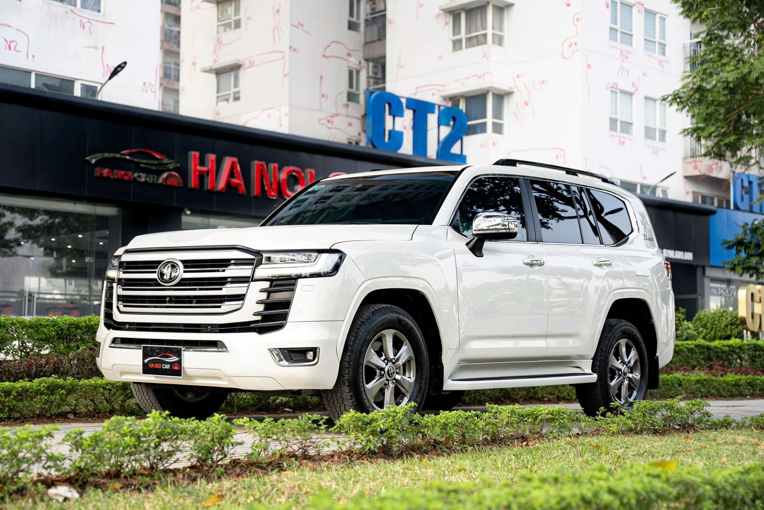 Toyota Land Cruiser LC300 2022a1