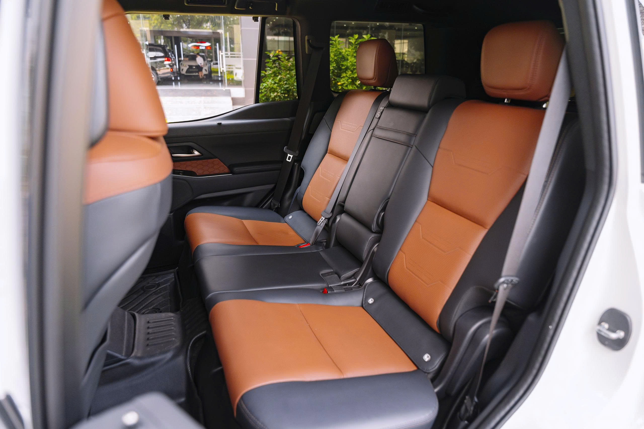 Lexus GX550 Luxury 2025a10