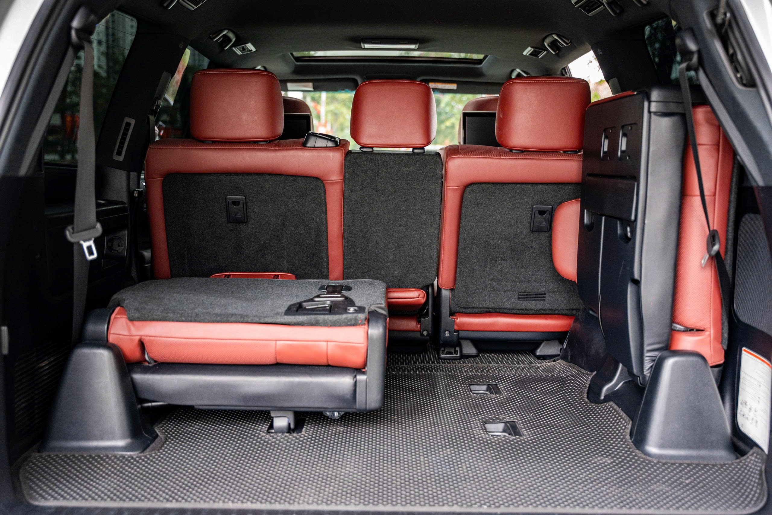 Lexus LX570 Trung Đông 2020a11