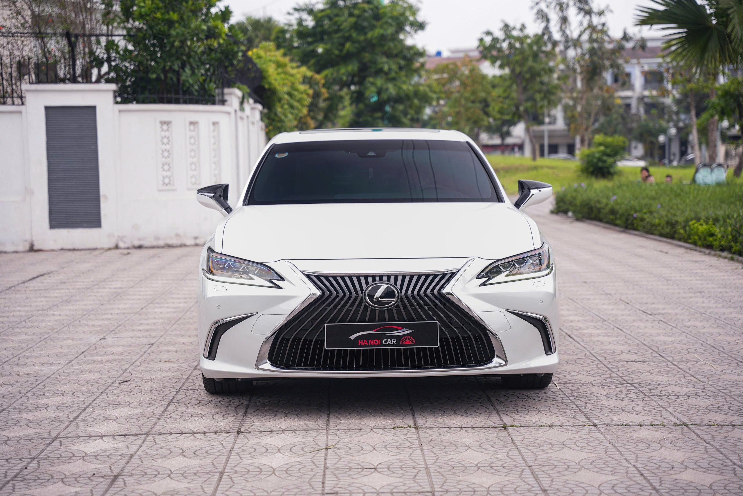 Lexus ES250 2020a1