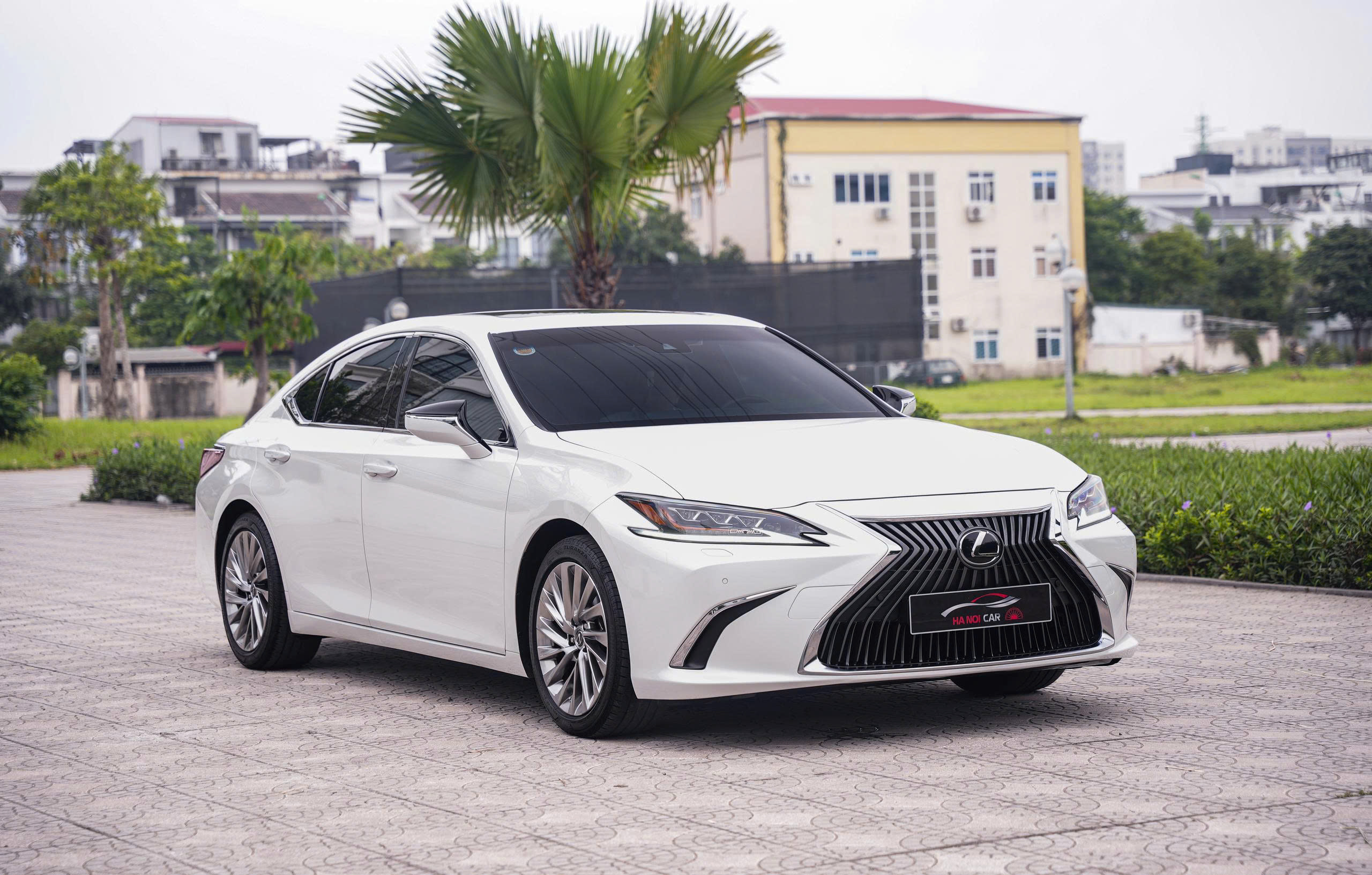 Lexus ES250 2020a2