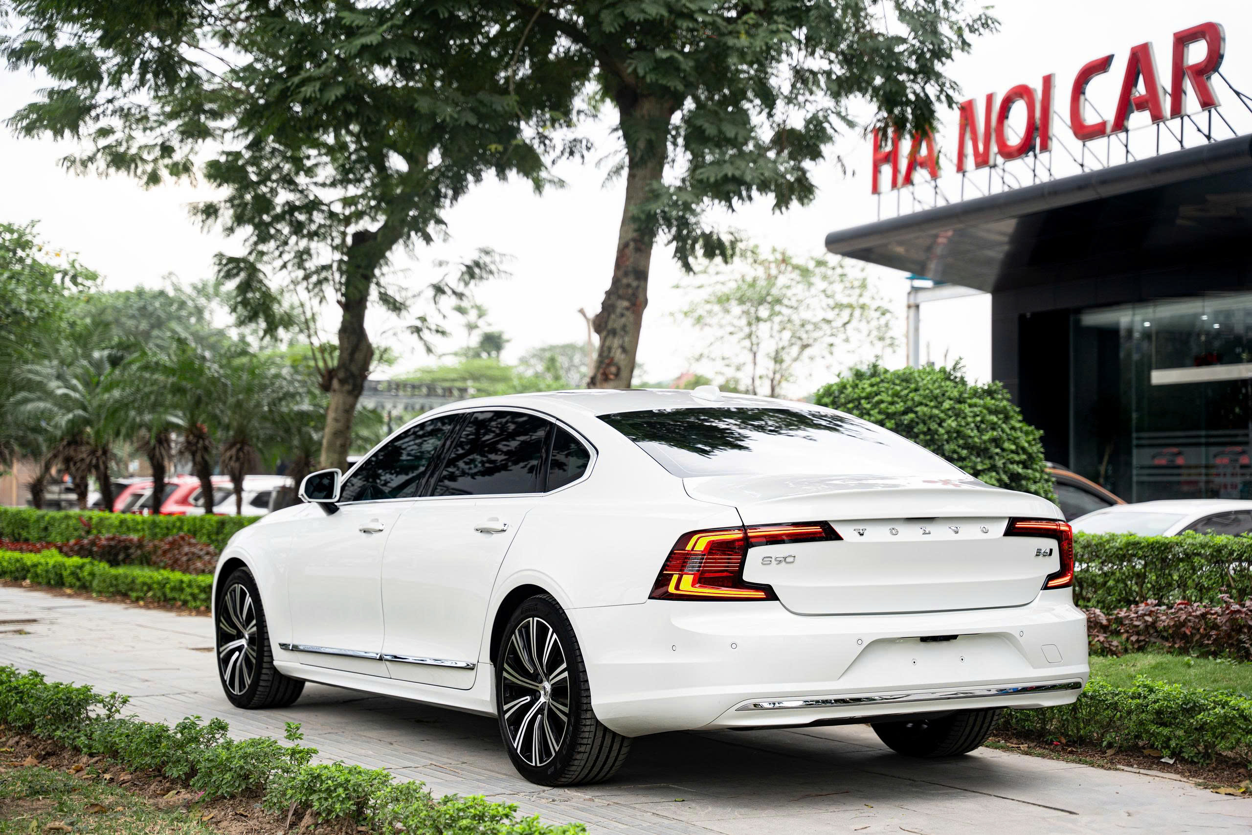 Volvo S90L Ultimate 2022a5