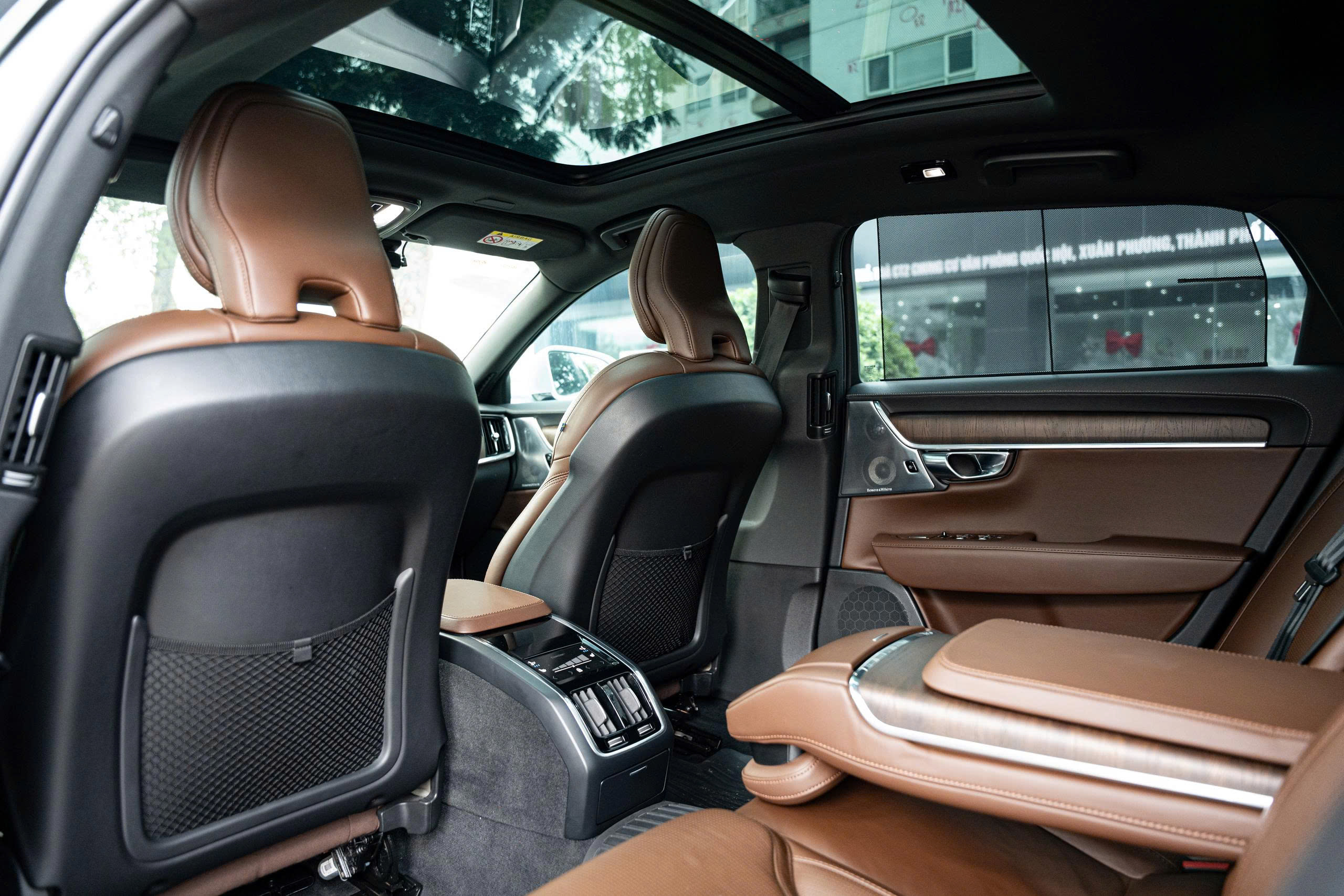 Volvo S90L Ultimate 2022a8