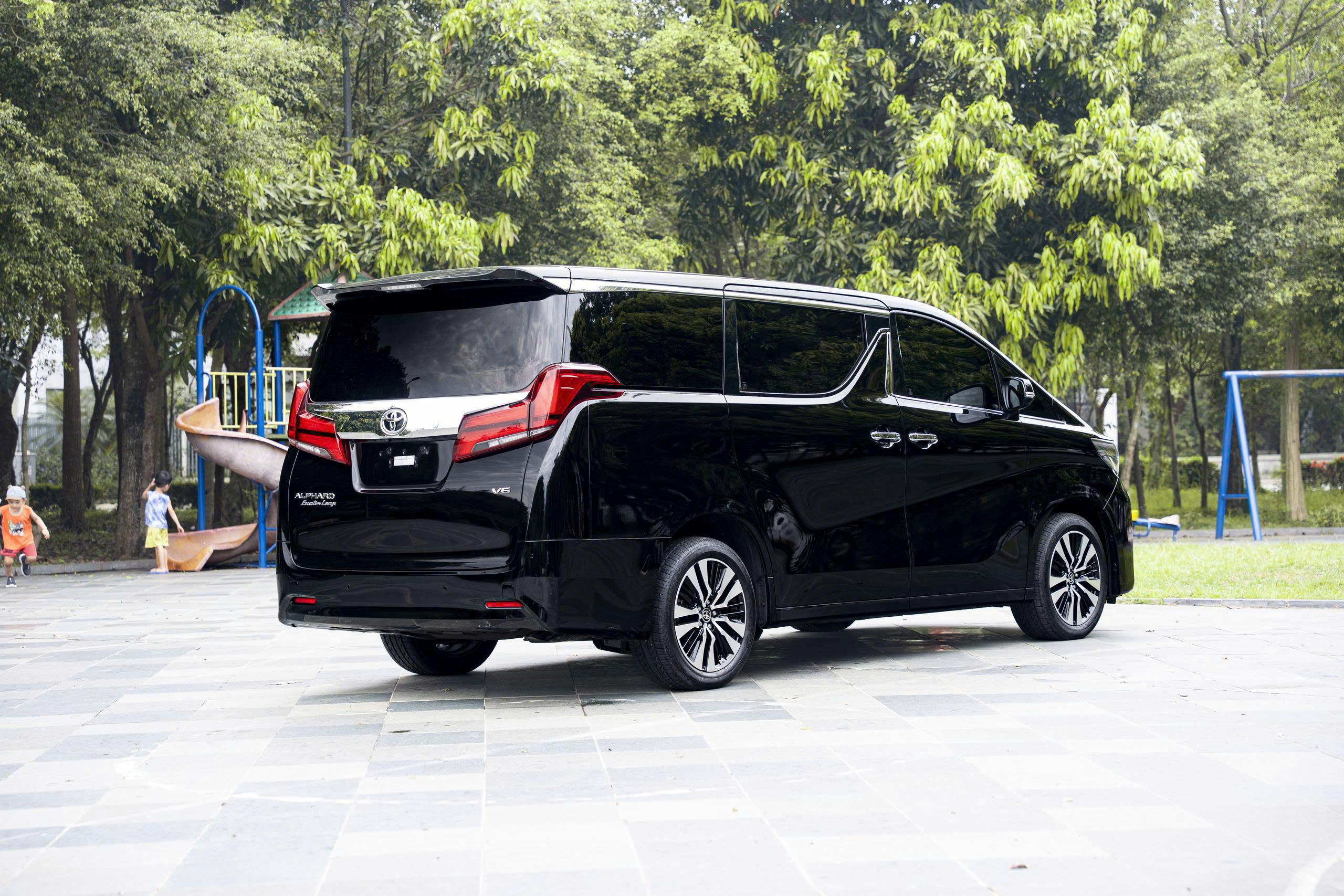 Toyota Alphard 2022A3