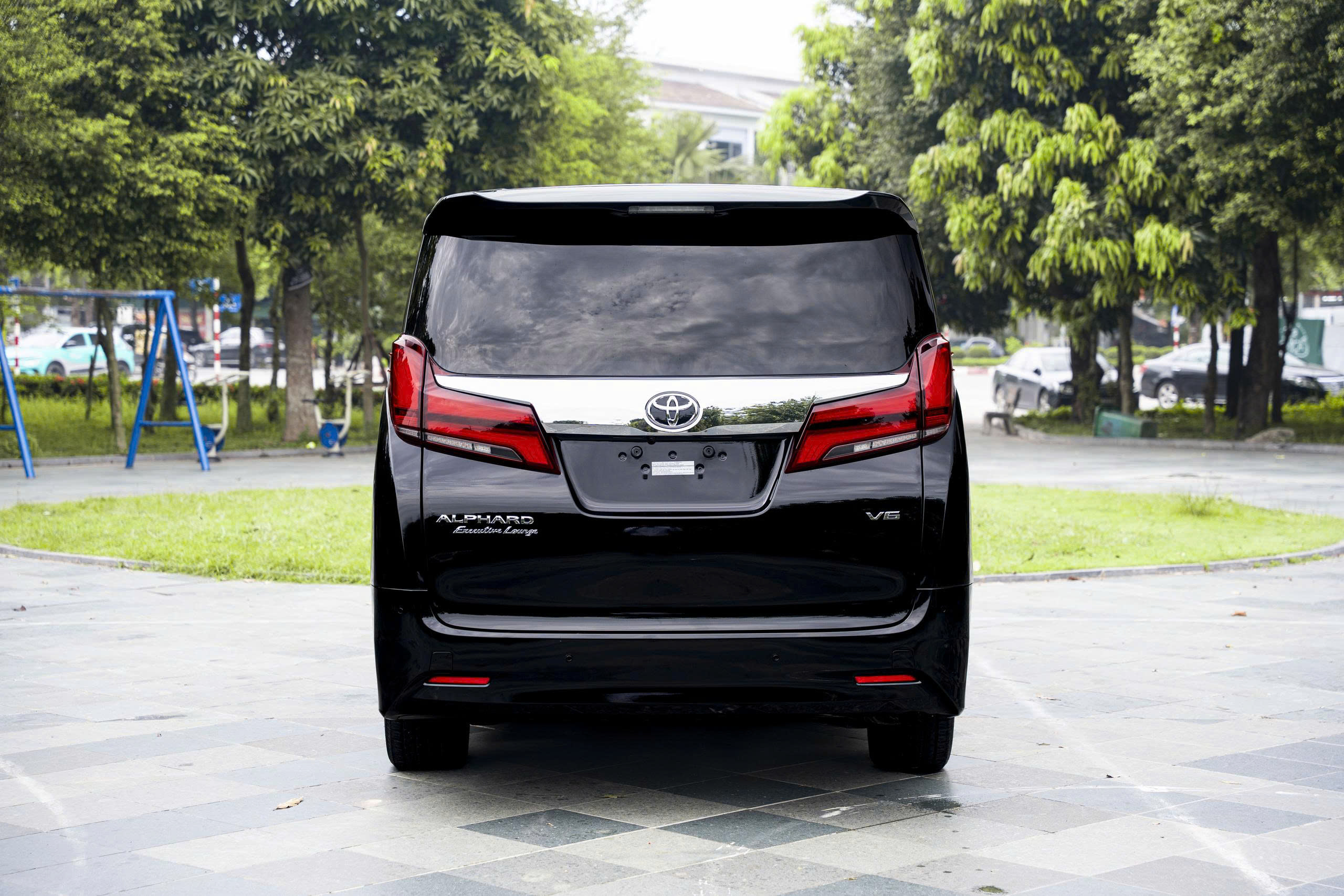 Toyota Alphard 2022A4