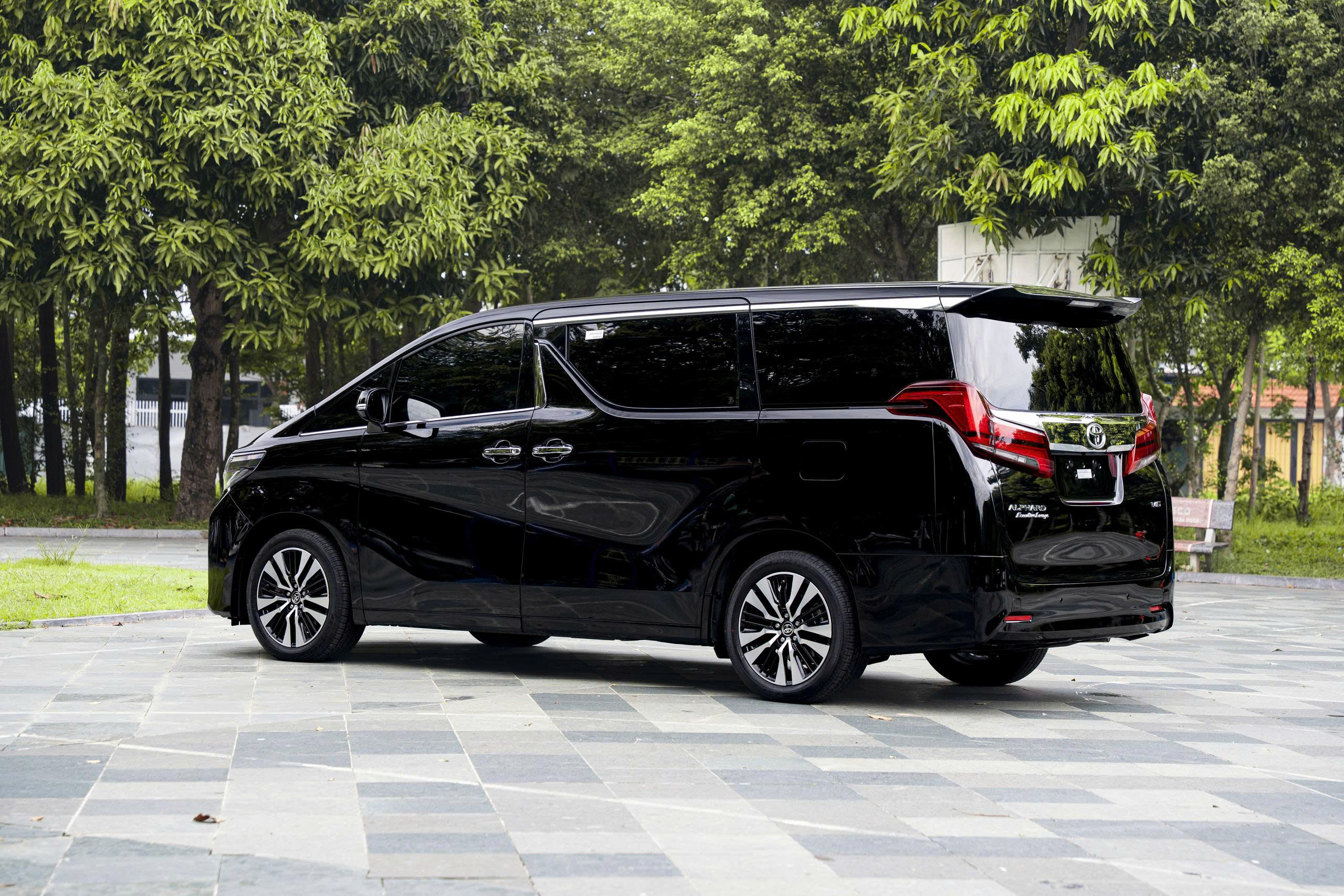 Toyota Alphard 2022A5