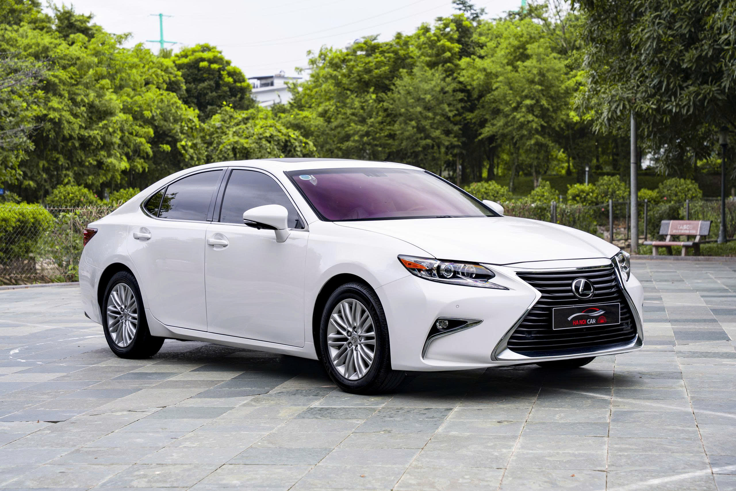 Lexus ES250 2017a2