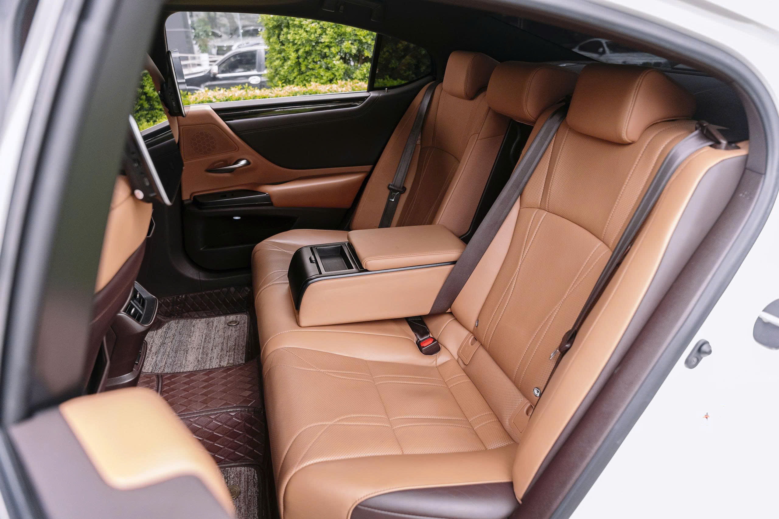 Lexus ES250 2018a8