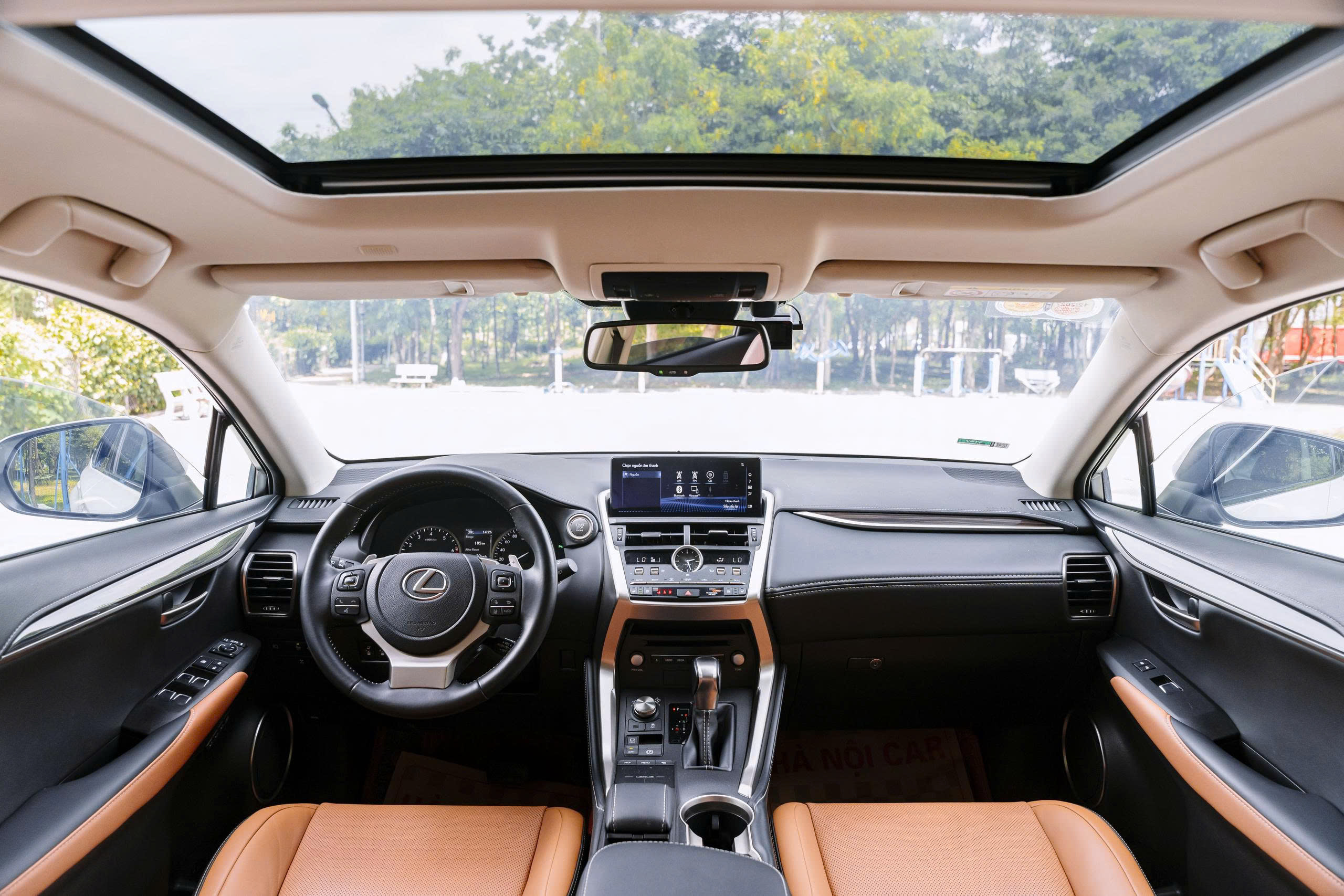 Lexus NX300 2021a11