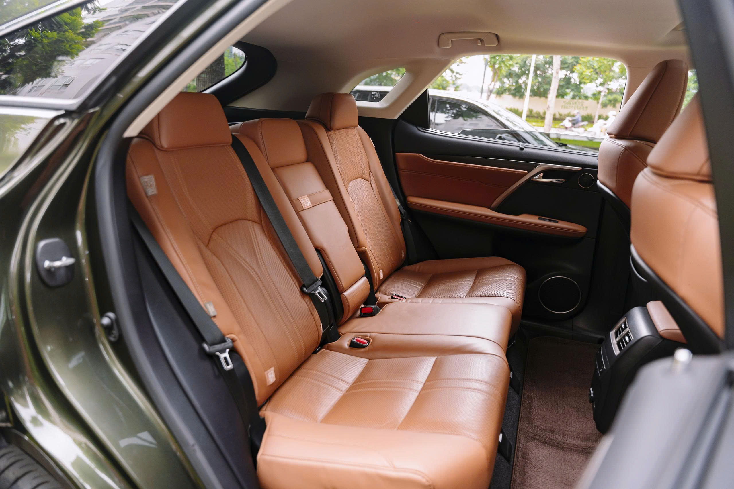 Lexus RX300 2022a10