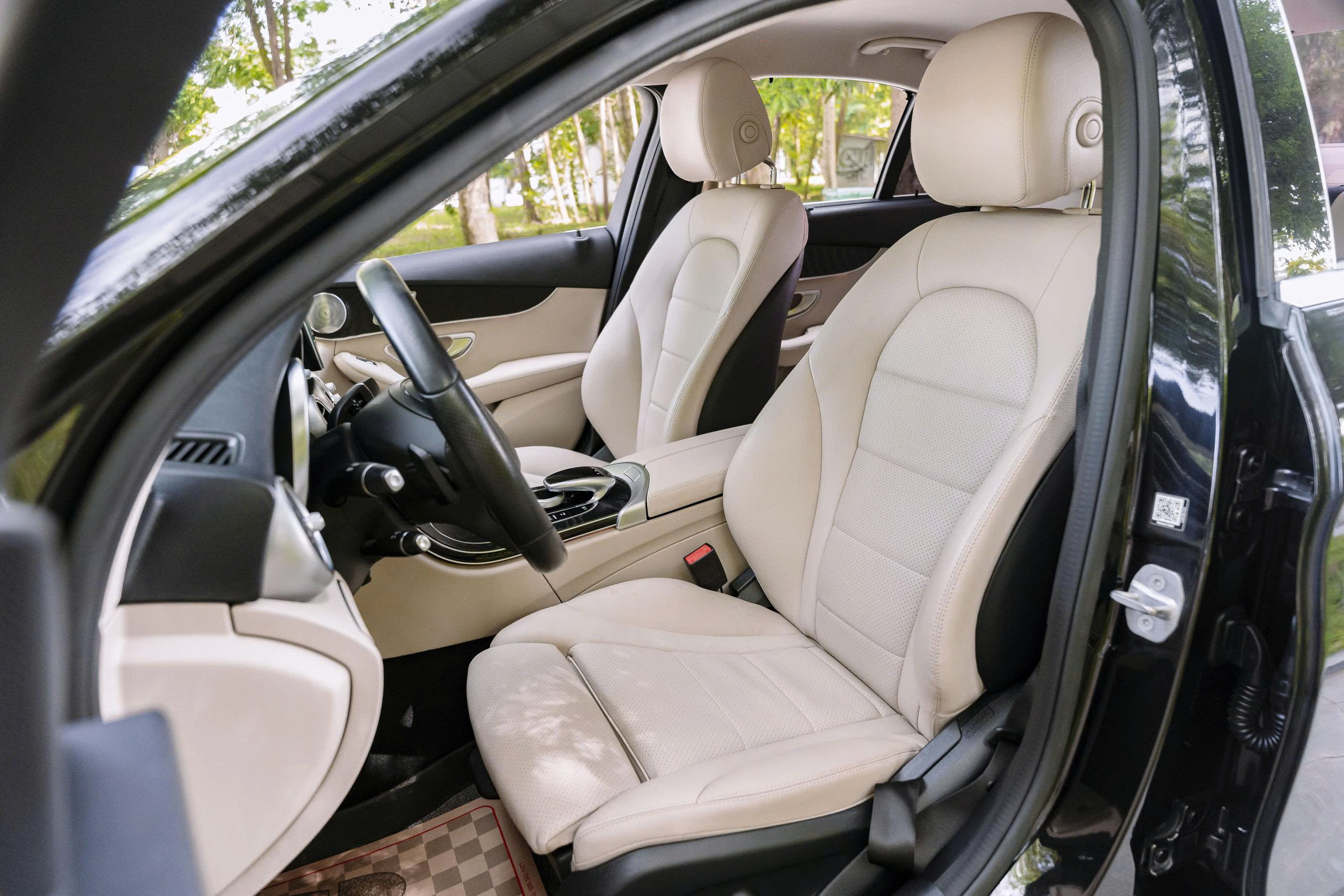 Mercedes Benz C200 2018a8