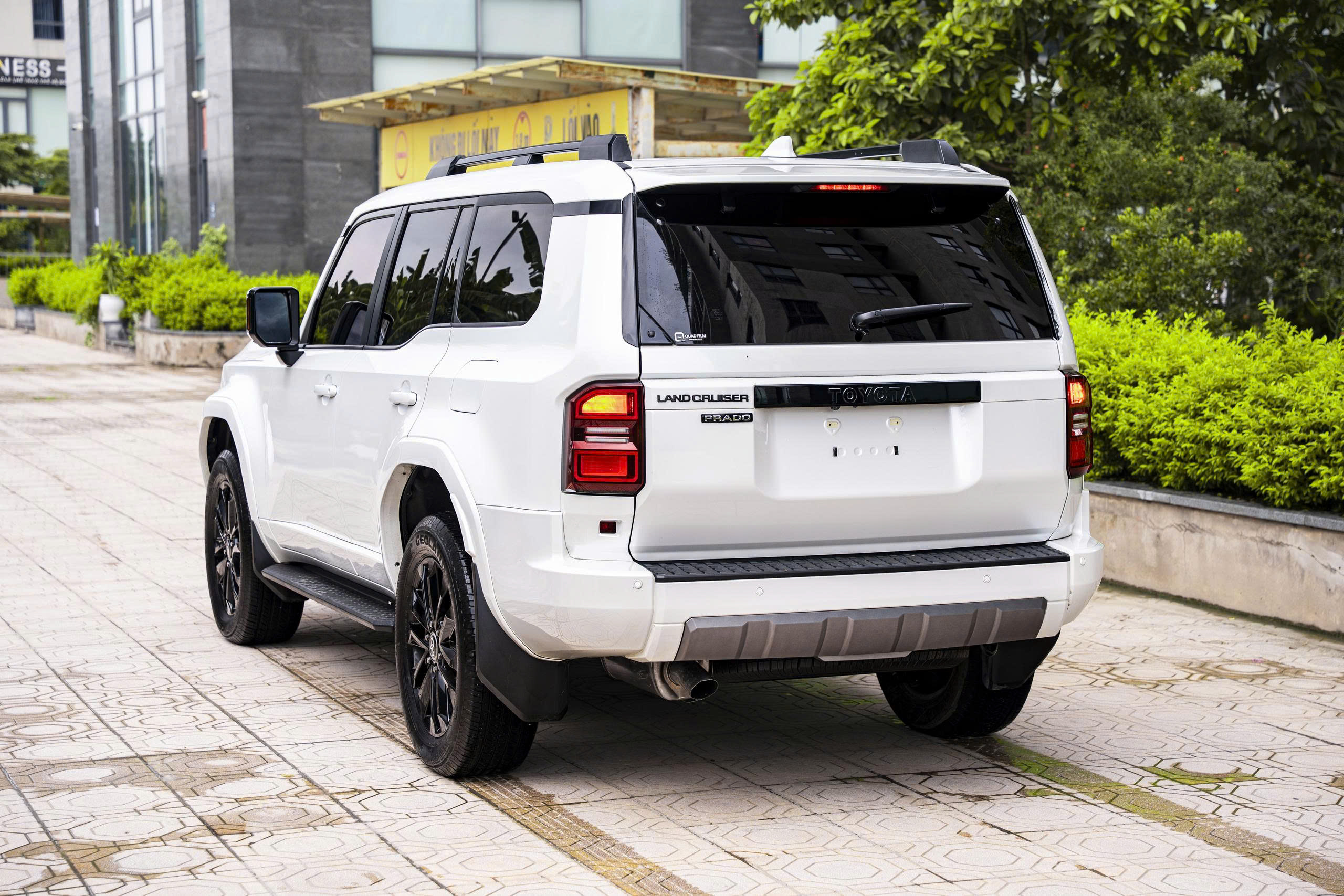 Toyota Prado 2025a4